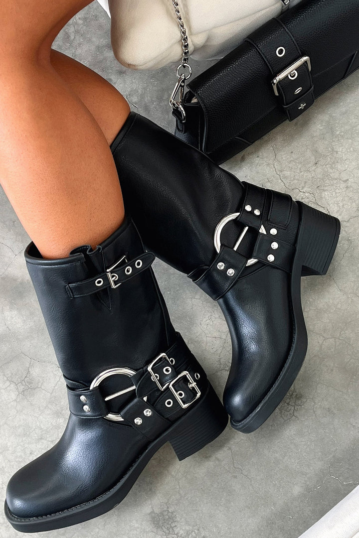 Womens Block Heel Chunky Lug Sole Boots